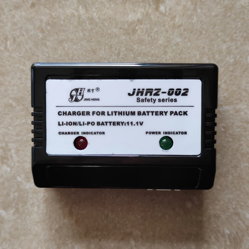 3S 11.1V LiPo Battery Balance  - Drone Battery Charger recensie en prijs